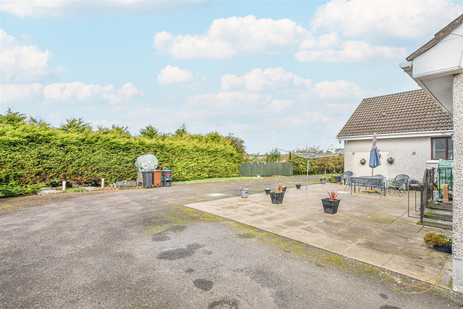 14 Ballycraigy Road South - Image 32