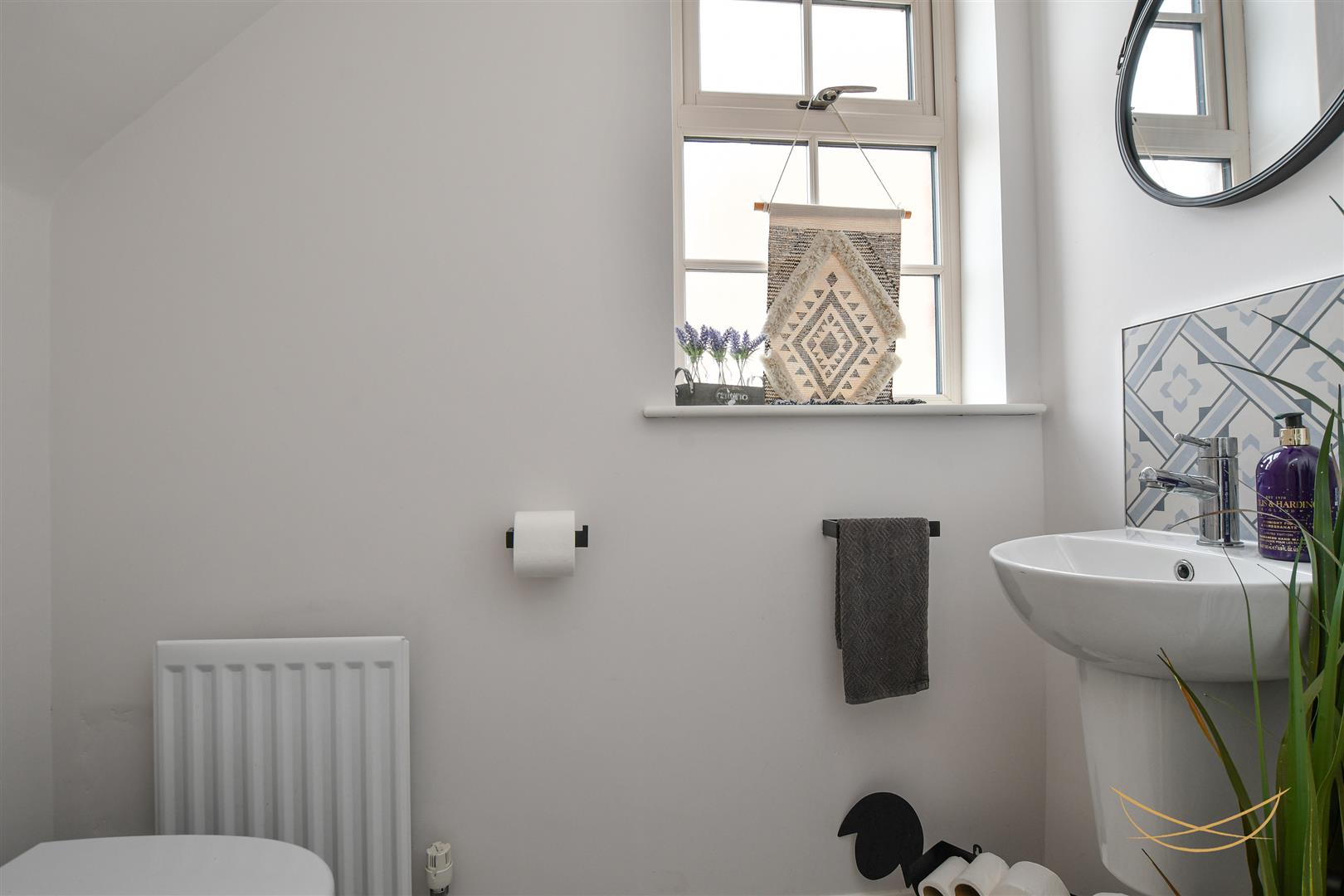 3 Bed Semi-detached House - Image 16