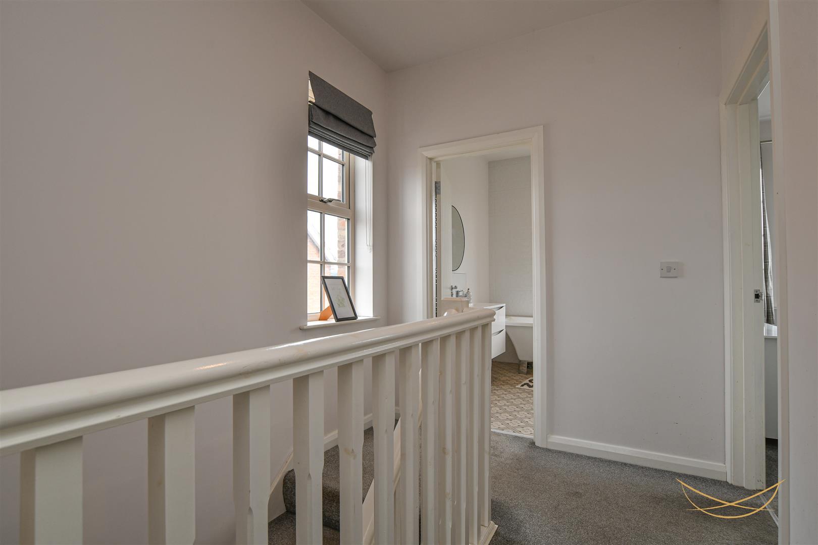 3 Bed Semi-detached House - Image 24