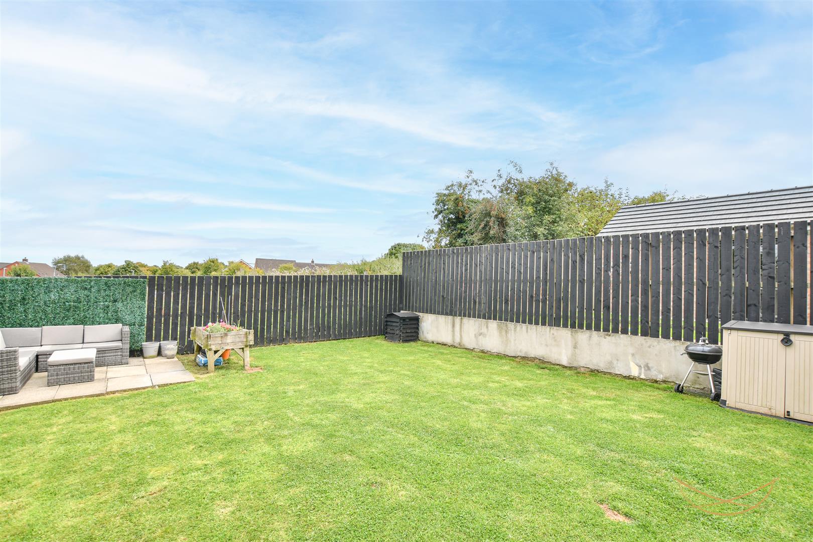 3 Bed Semi-detached House - Image 29