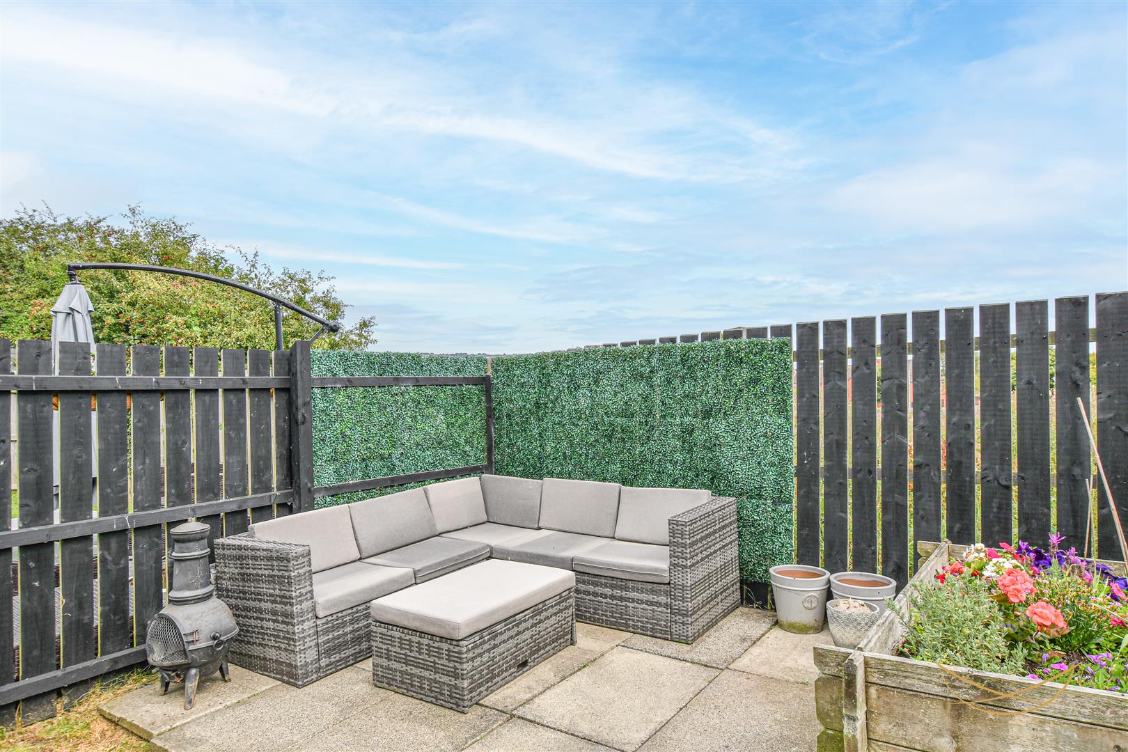 3 Bed Semi-detached House - Image 30