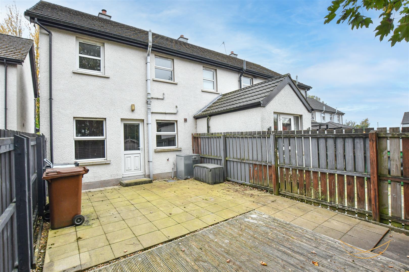 3 Bed End-terrace House - Image 22
