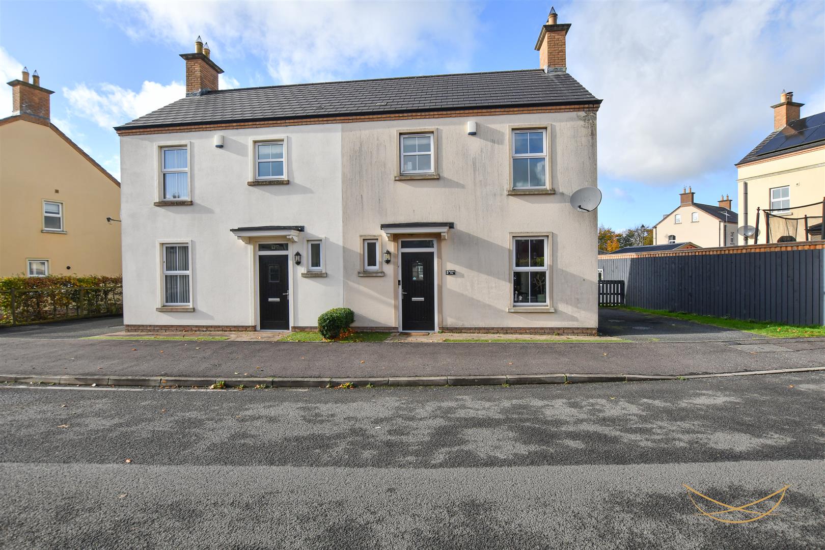 2 Bed Semi-detached House - Image 2