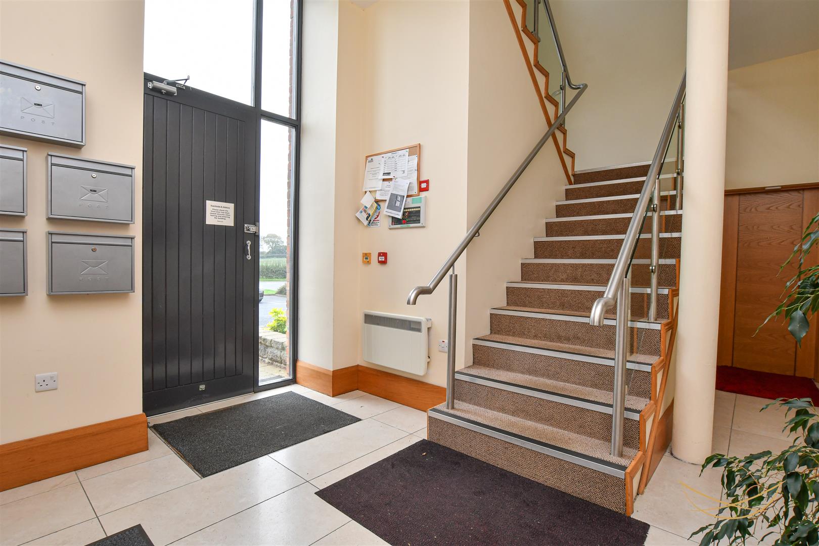 2 Bed Apartment - Image 4