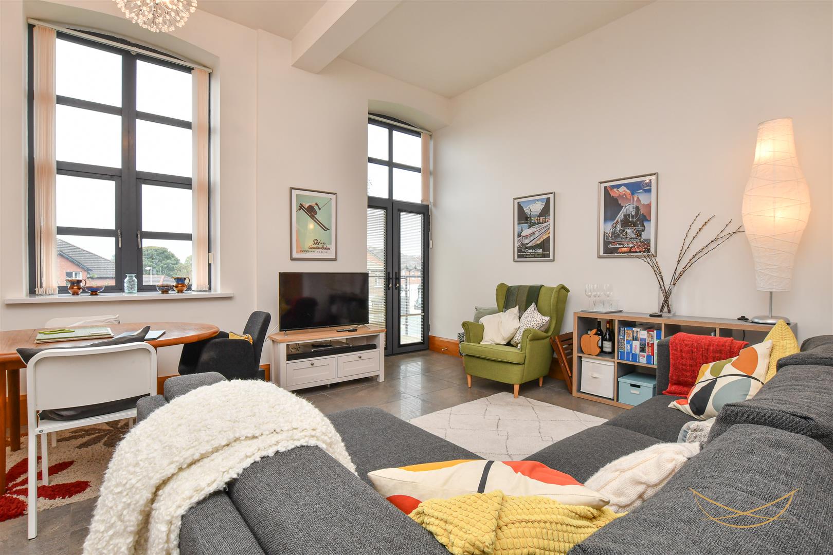 2 Bed Apartment - Image 9