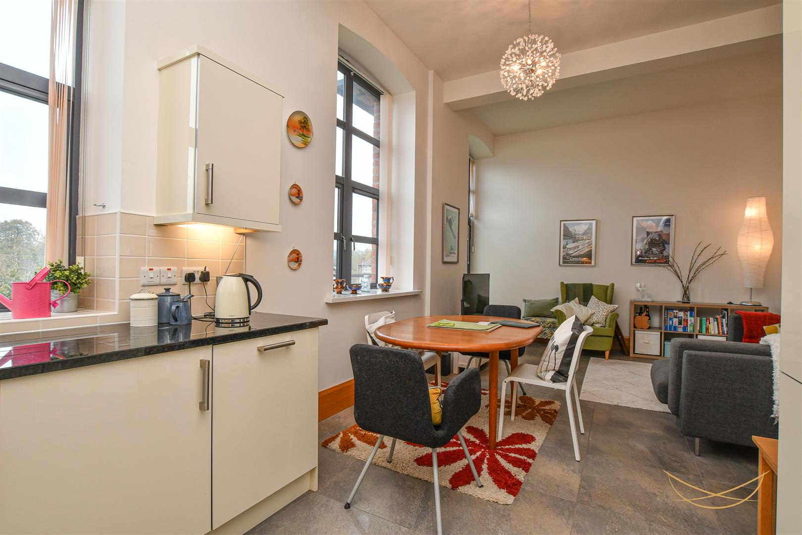2 Bed Apartment - Image 13