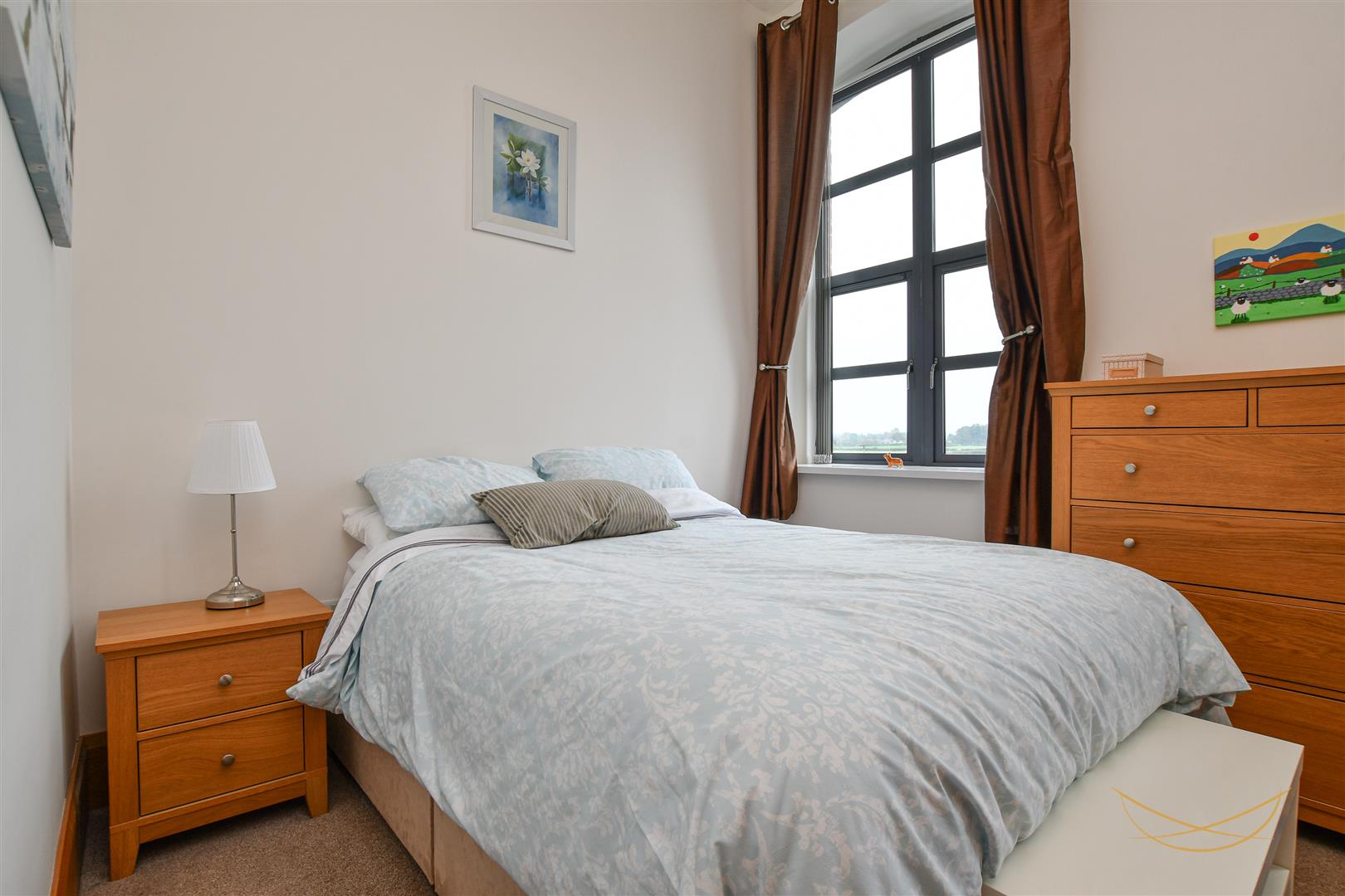 2 Bed Apartment - Image 16