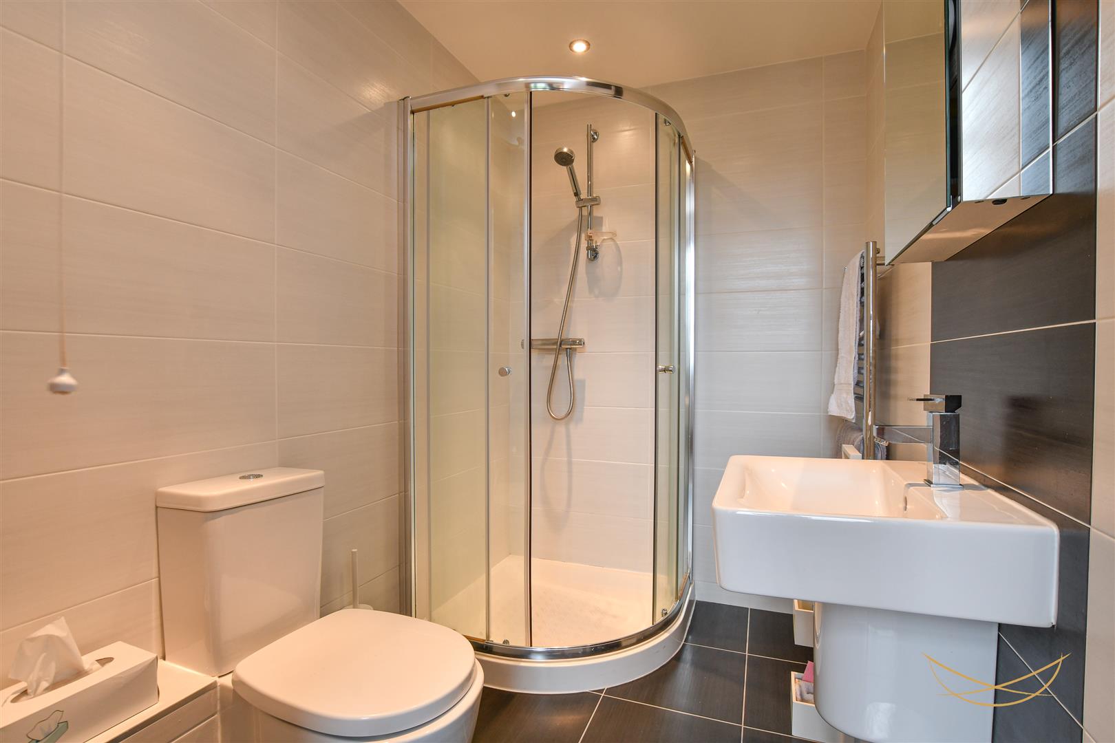2 Bed Apartment - Image 19