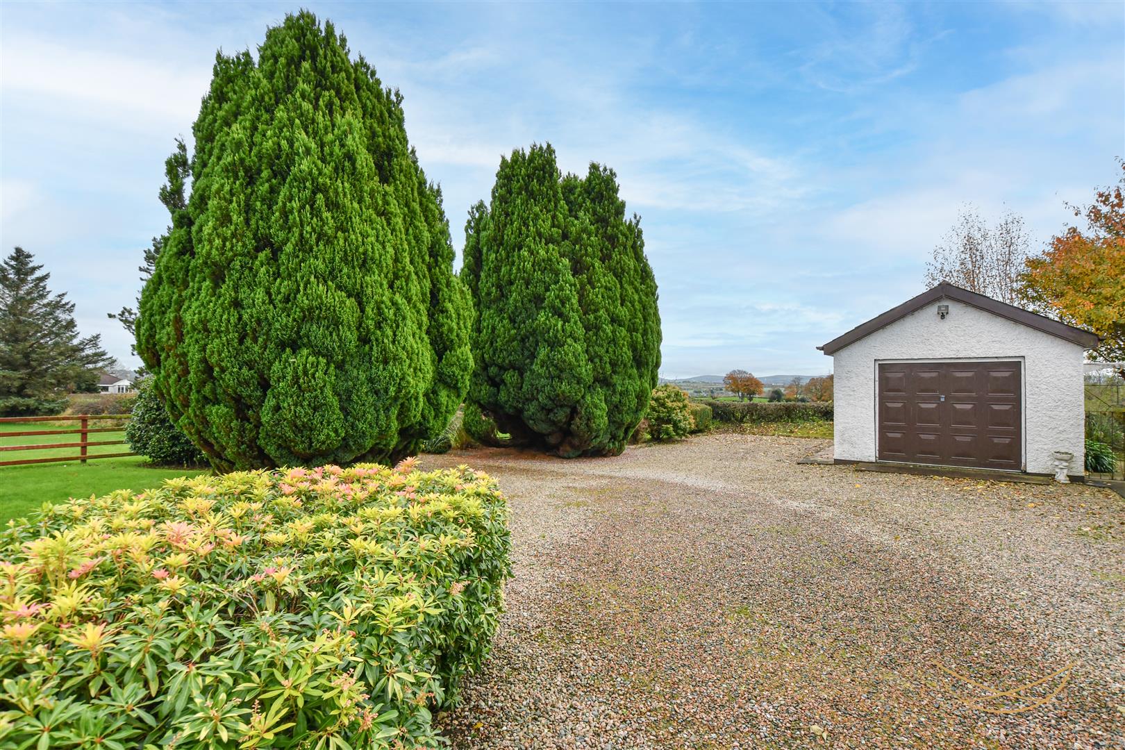 2 Bed Detached Bungalow - Image 5