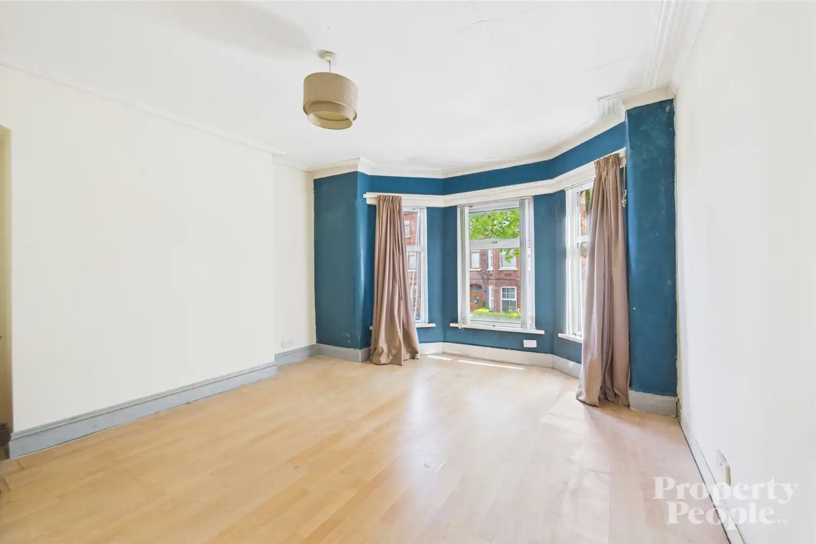 12 Chestnut Gardens, Belfast, County Antrim, BT14 6LN