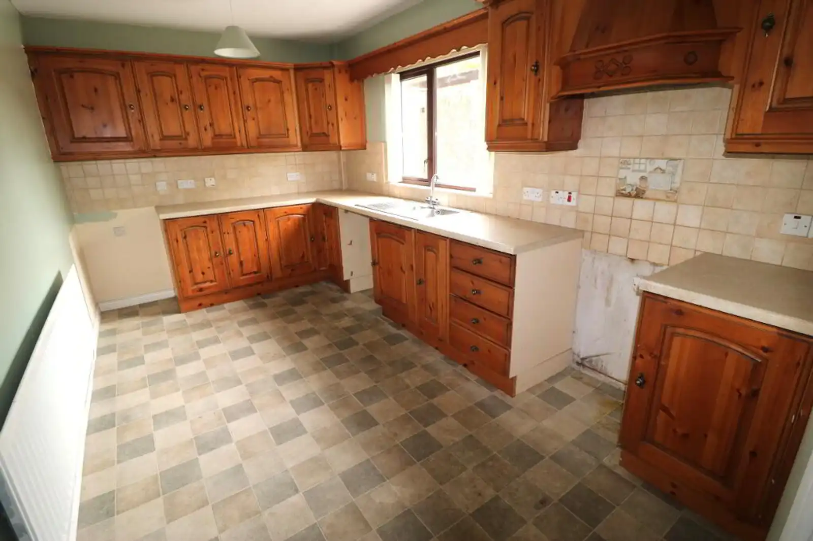 33 Brookfield Gardens, Ahoghill, Ballymena, Antrim, BT42 1LH