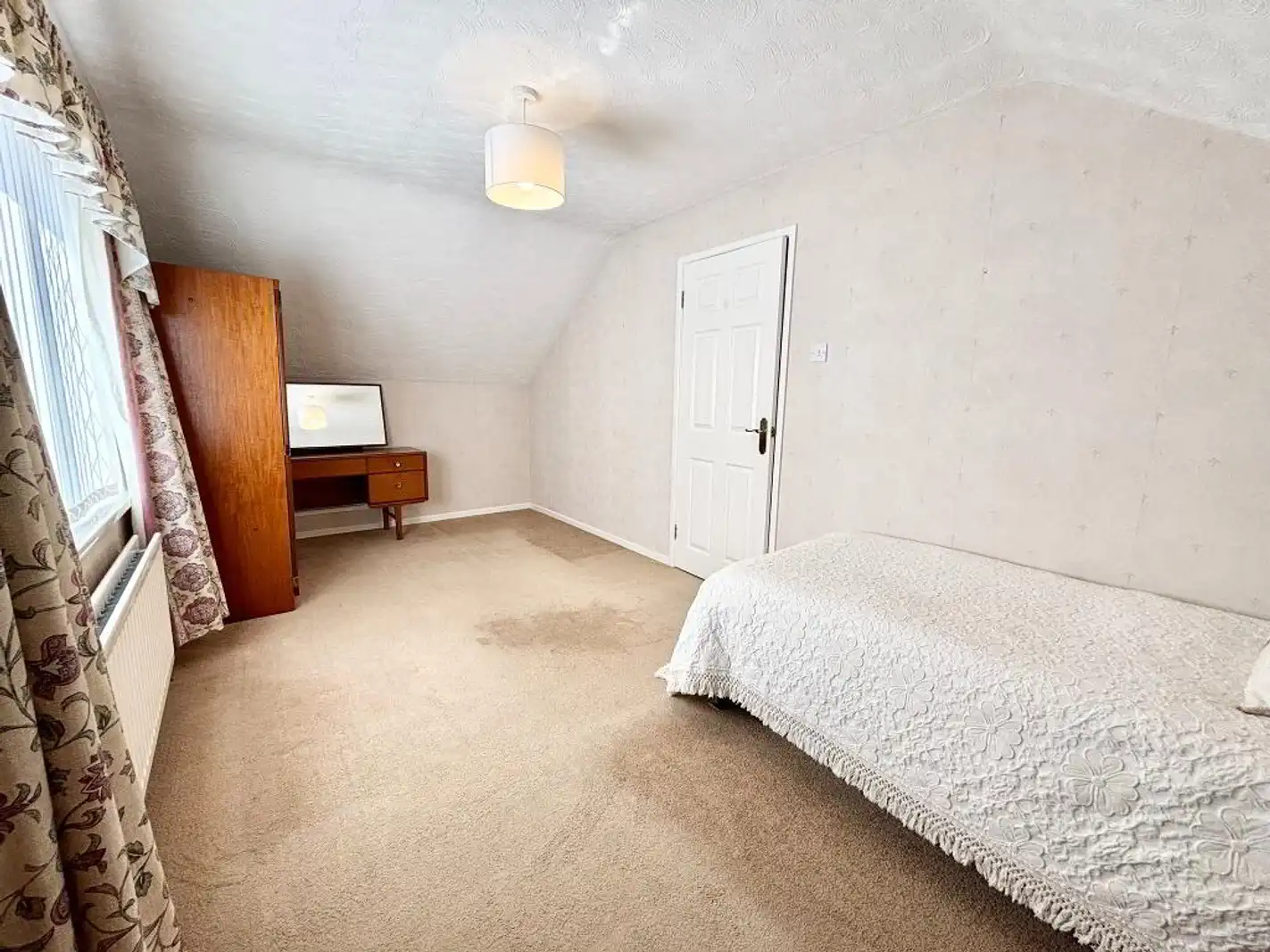 13 The Knockans, Broughshane, Ballymena, Antrim, BT43 7LQ