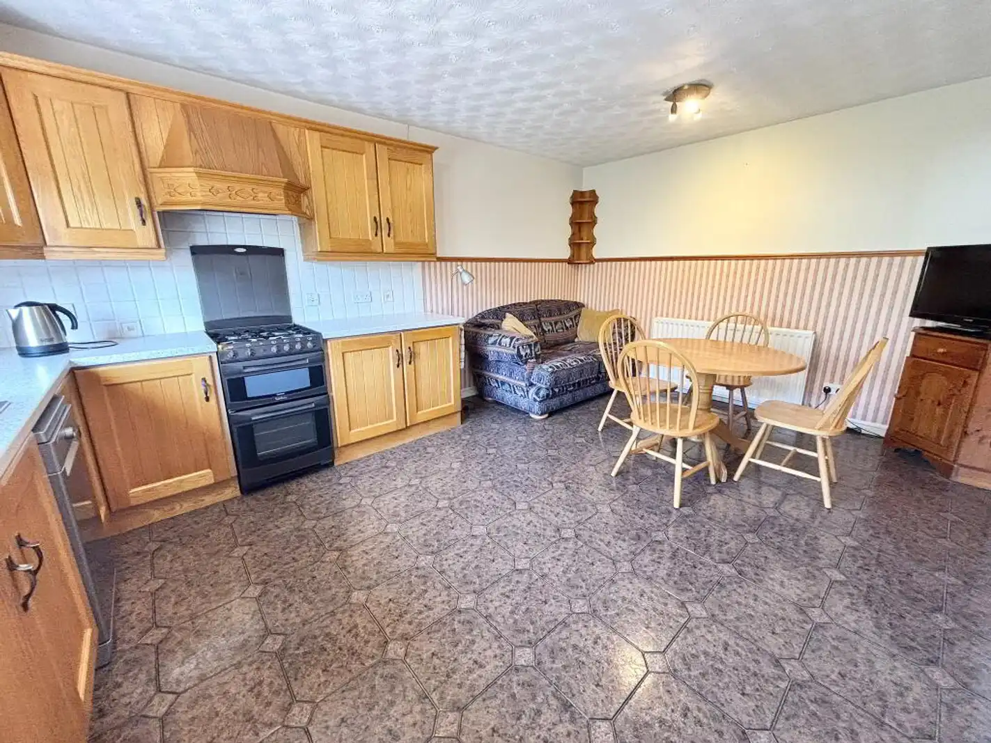13 The Knockans, Broughshane, Ballymena, Antrim, BT43 7LQ