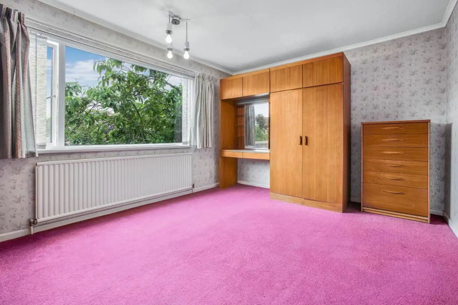 10 Galgorm Gardens, Ballymena, Antrim, BT42 1BA