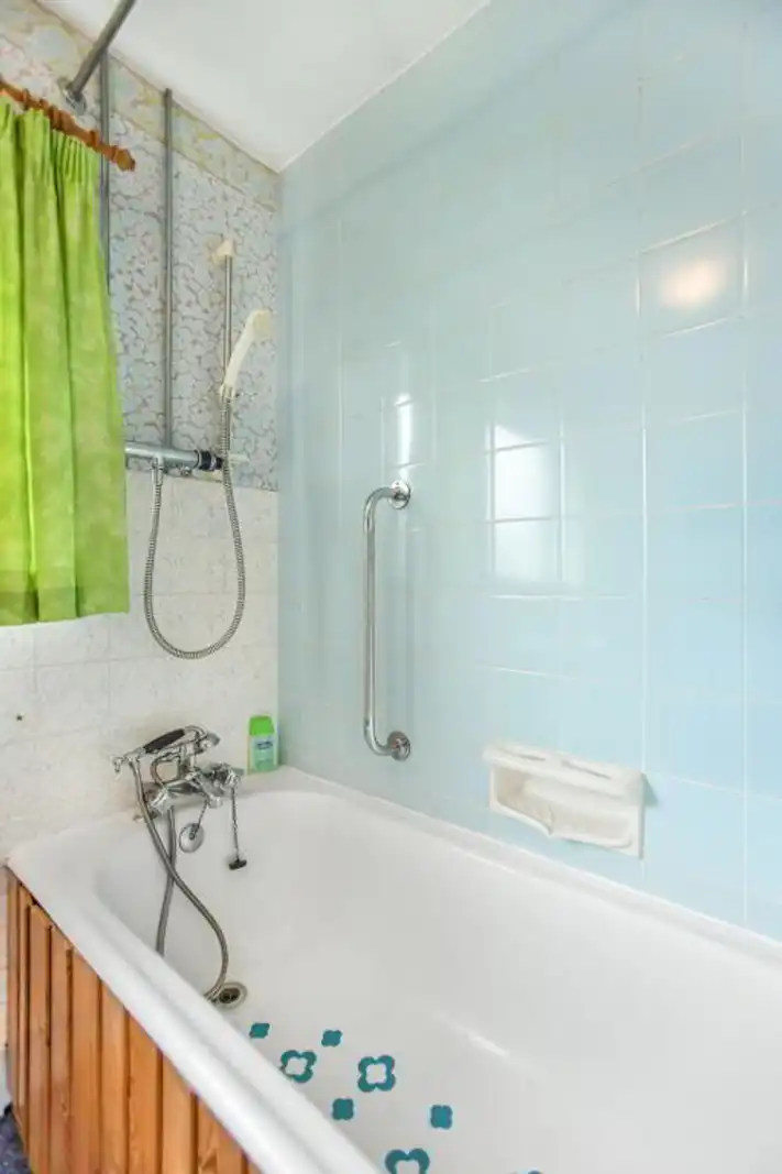 10 Galgorm Gardens, Ballymena, Antrim, BT42 1BA