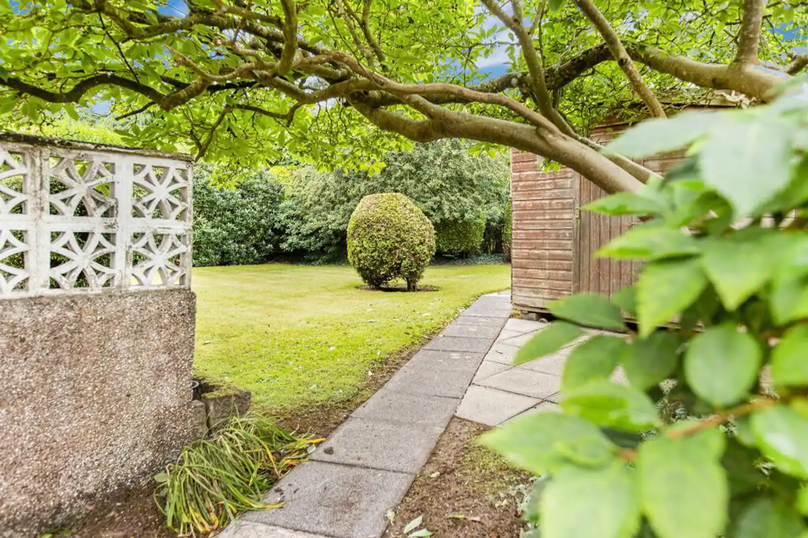10 Galgorm Gardens, Ballymena, Antrim, BT42 1BA