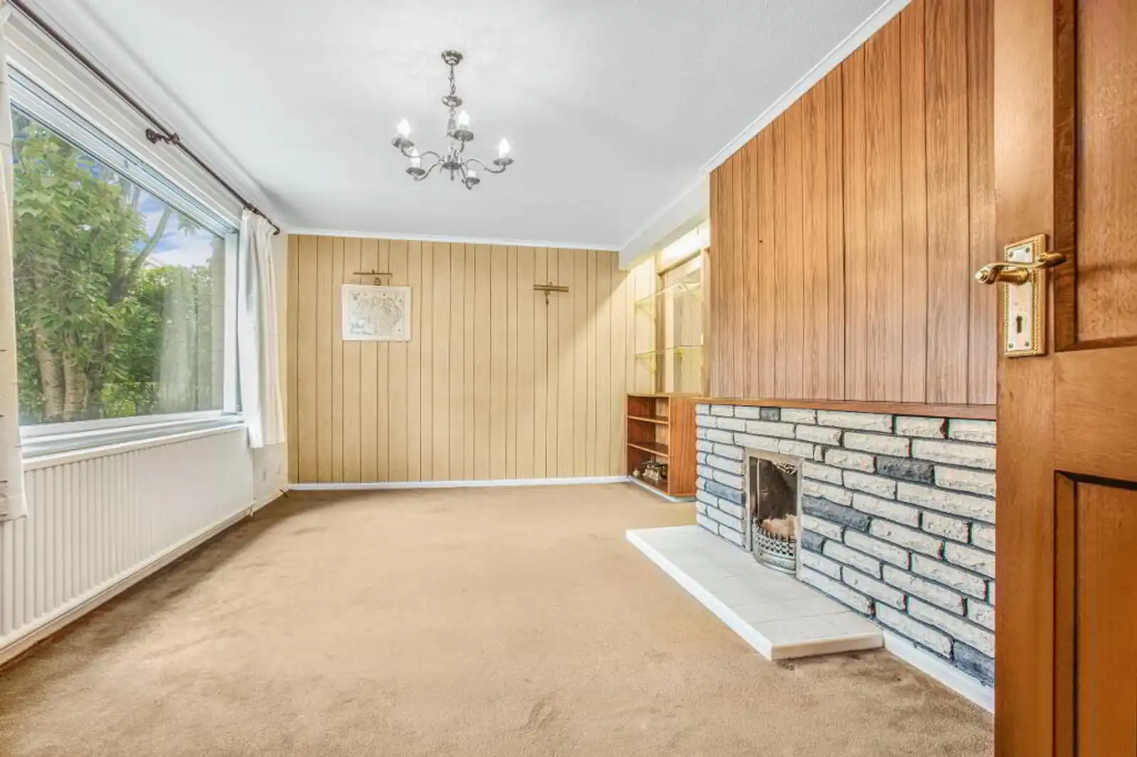 10 Galgorm Gardens, Ballymena, Antrim, BT42 1BA