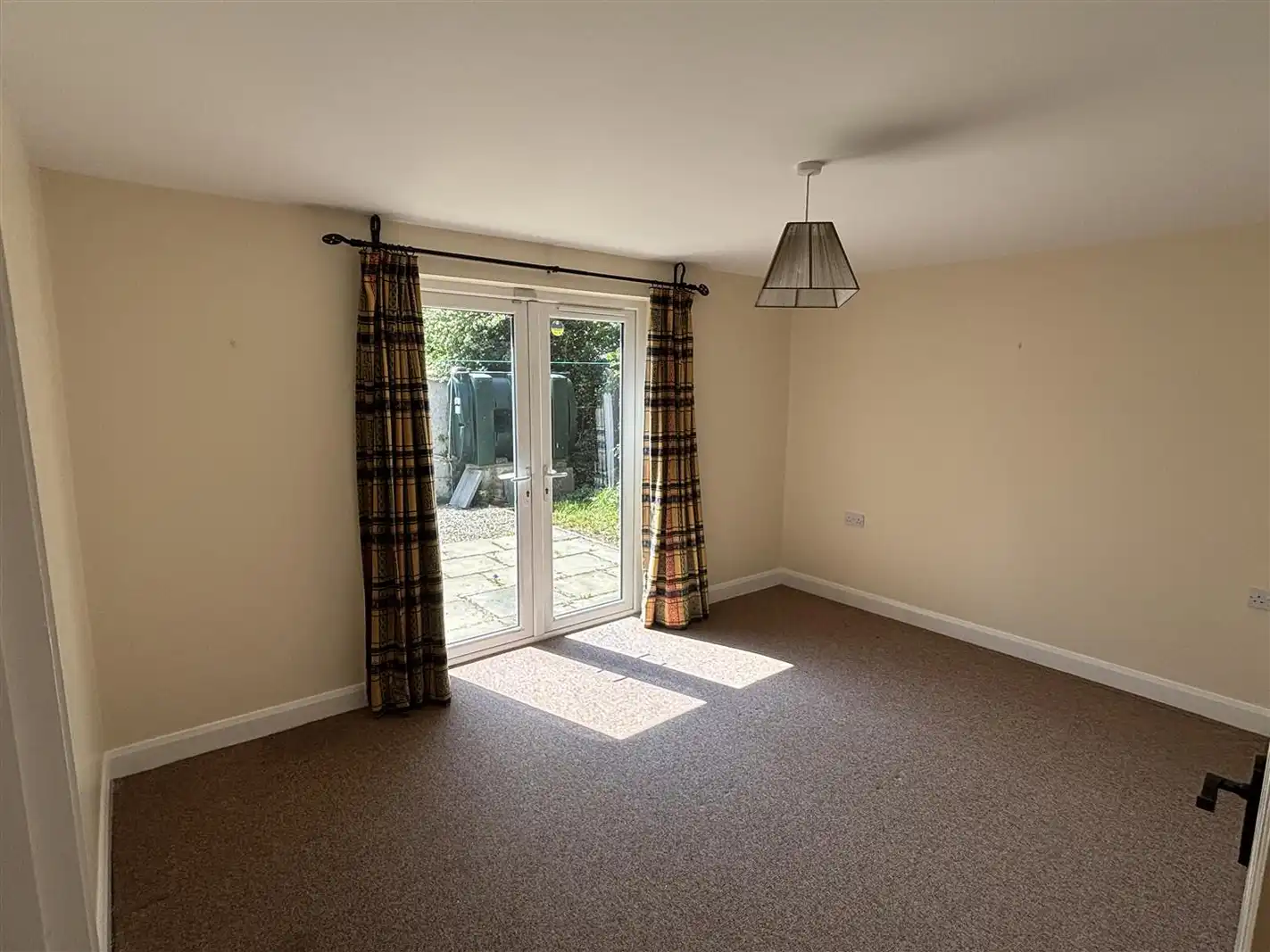 31 Carnanee Road, Ballyclare, BT39 0BZ