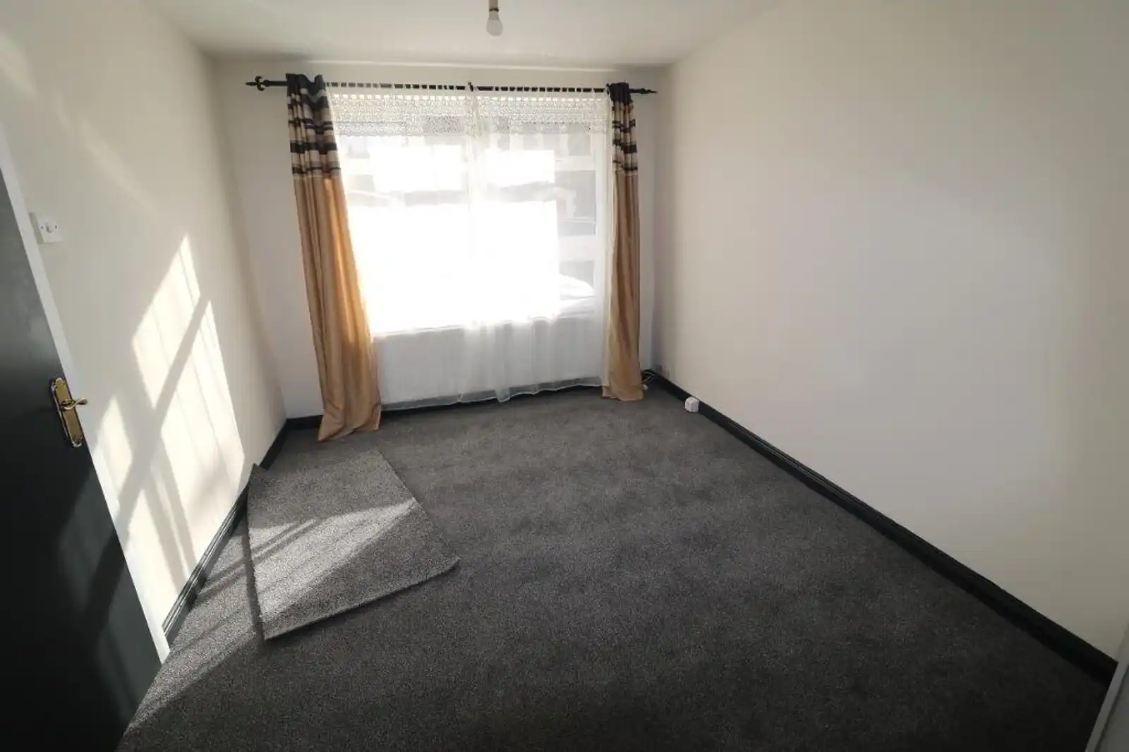 37 Mount Street, Ballymena, Antrim, BT43 6BW
