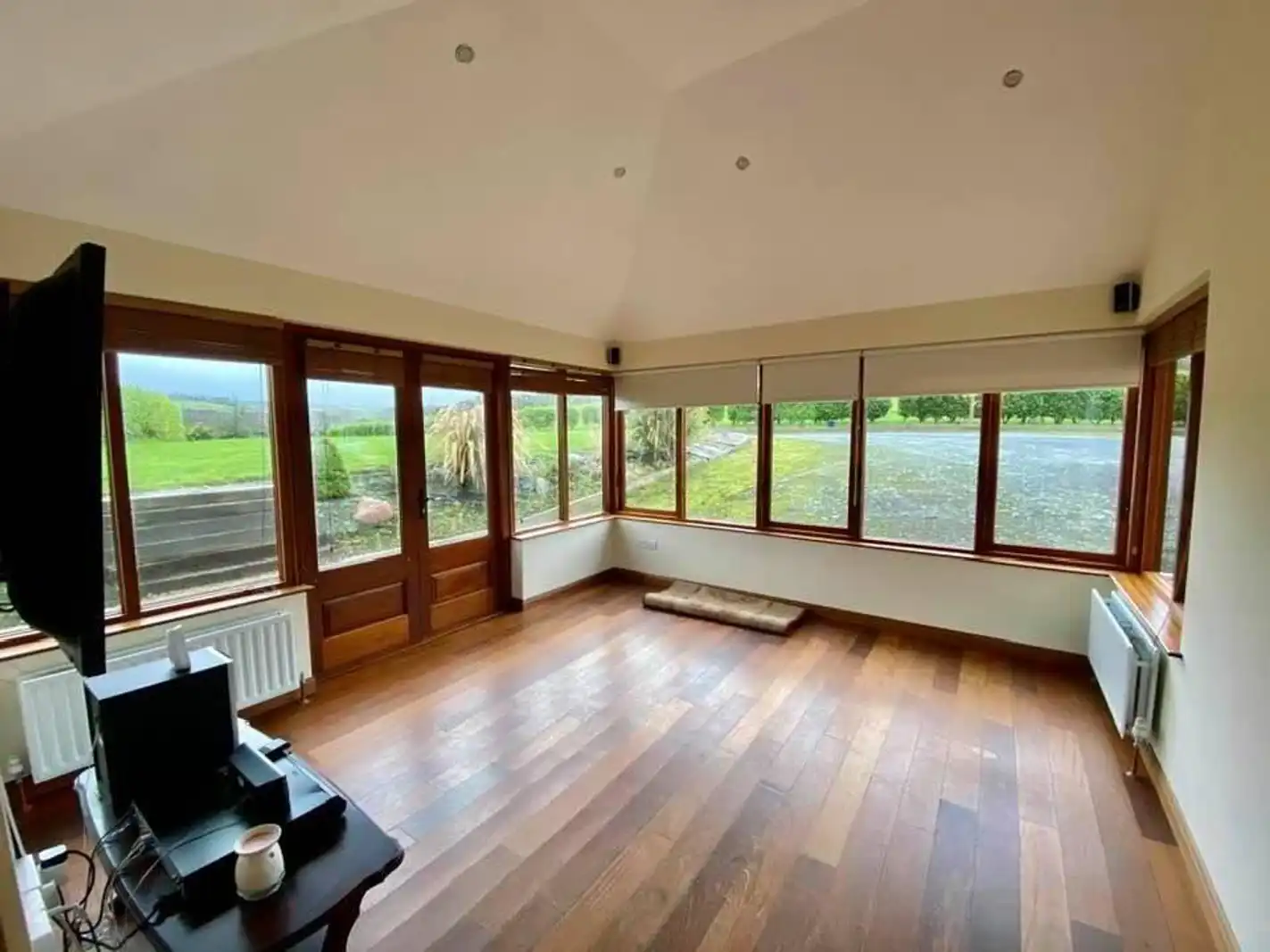 Ballyvoy Camping Barn, 111 Cushendall Road, Ballyvoy, Ballycastle, Antrim, BT54 6PE