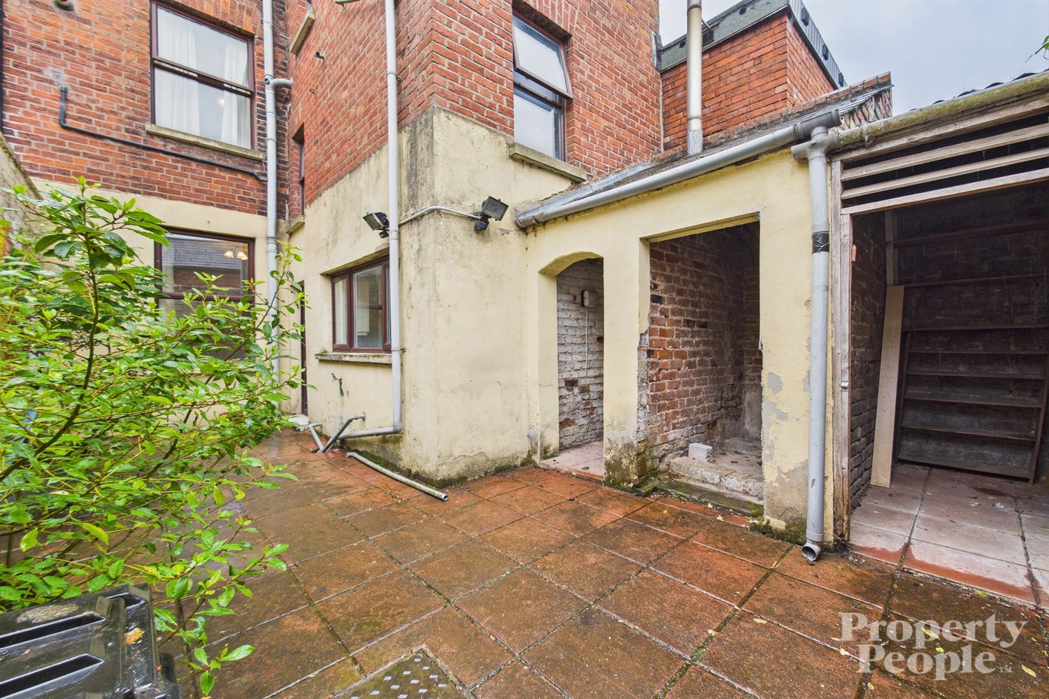  123 Cavehill Road,   Belfast,  BT15 5BJ
