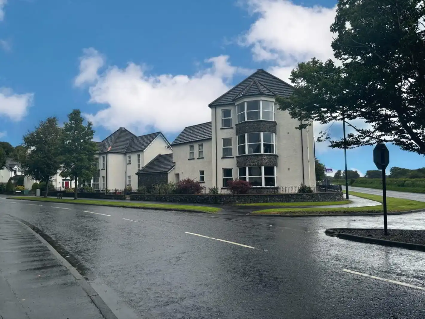 27 Motte Farm, Broughshane, Ballymena, Antrim, BT43 7GX