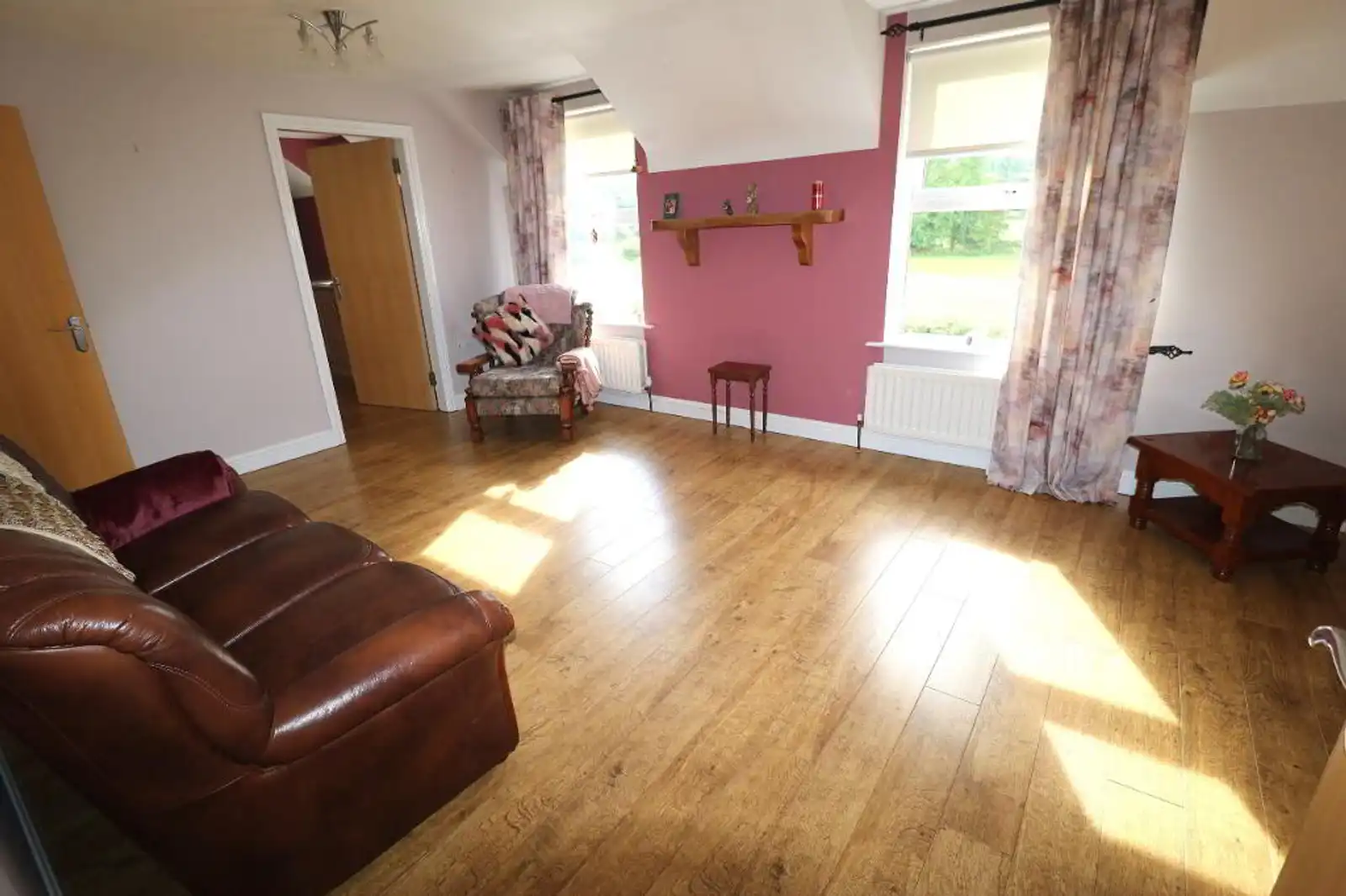 27 Motte Farm, Broughshane, Ballymena, Antrim, BT43 7GX