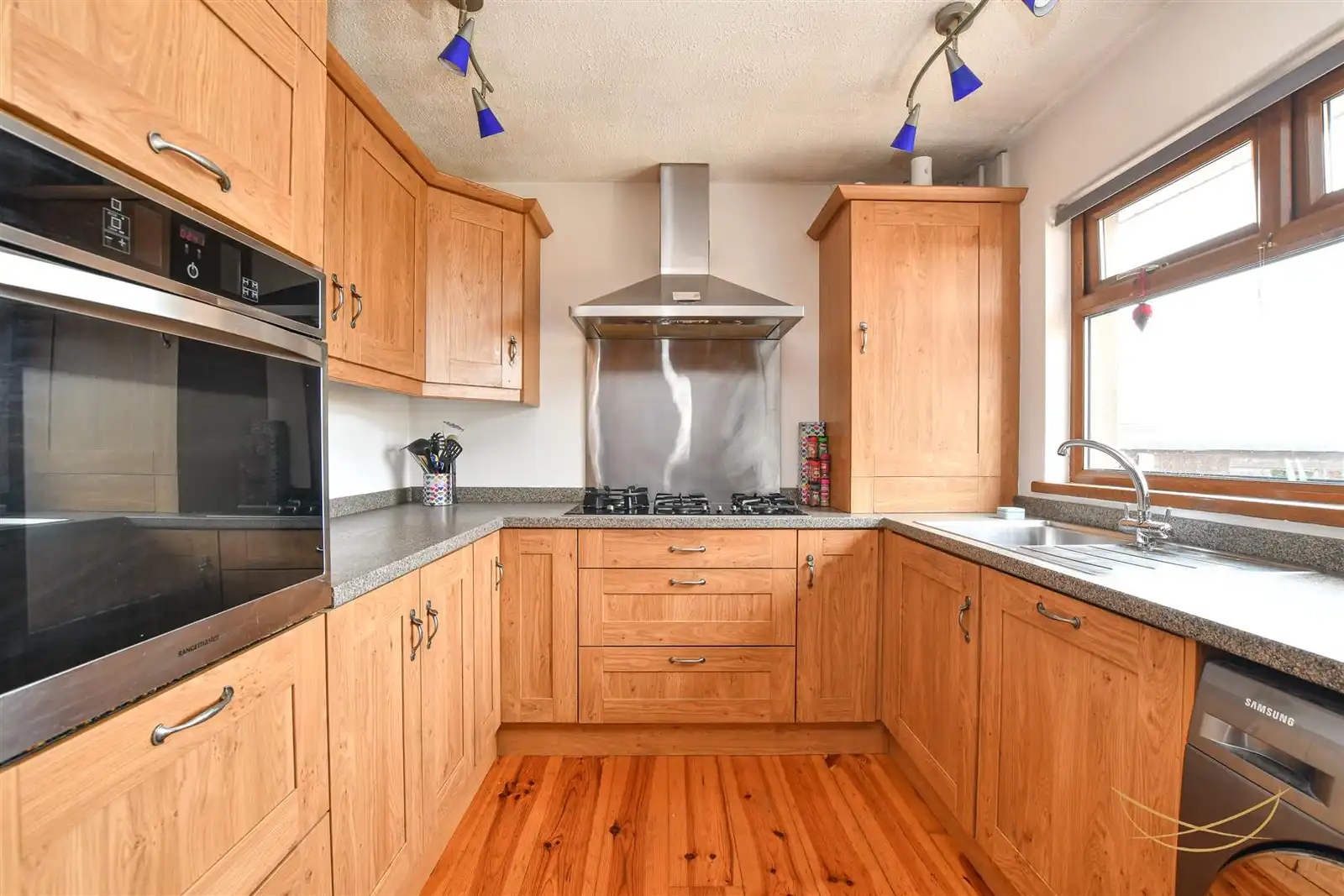 2 Collinview Drive, Ballyclare, BT39 9PQ