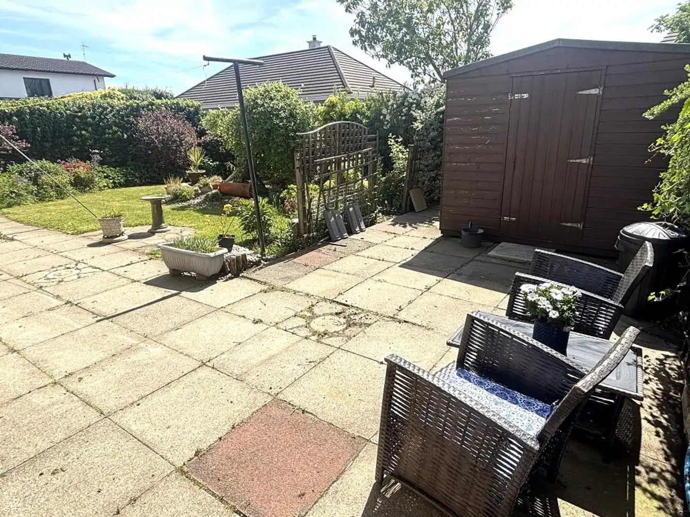 2 Oaklands, Cullybackey, Ballymena, Antrim, BT42 1DU