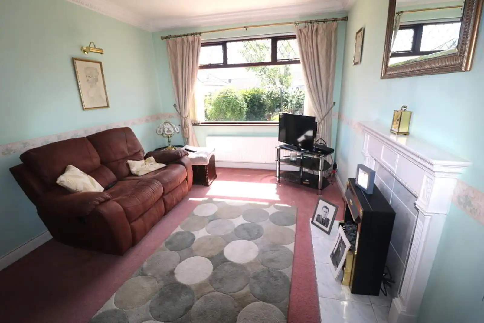 2 Oaklands, Cullybackey, Ballymena, Antrim, BT42 1DU