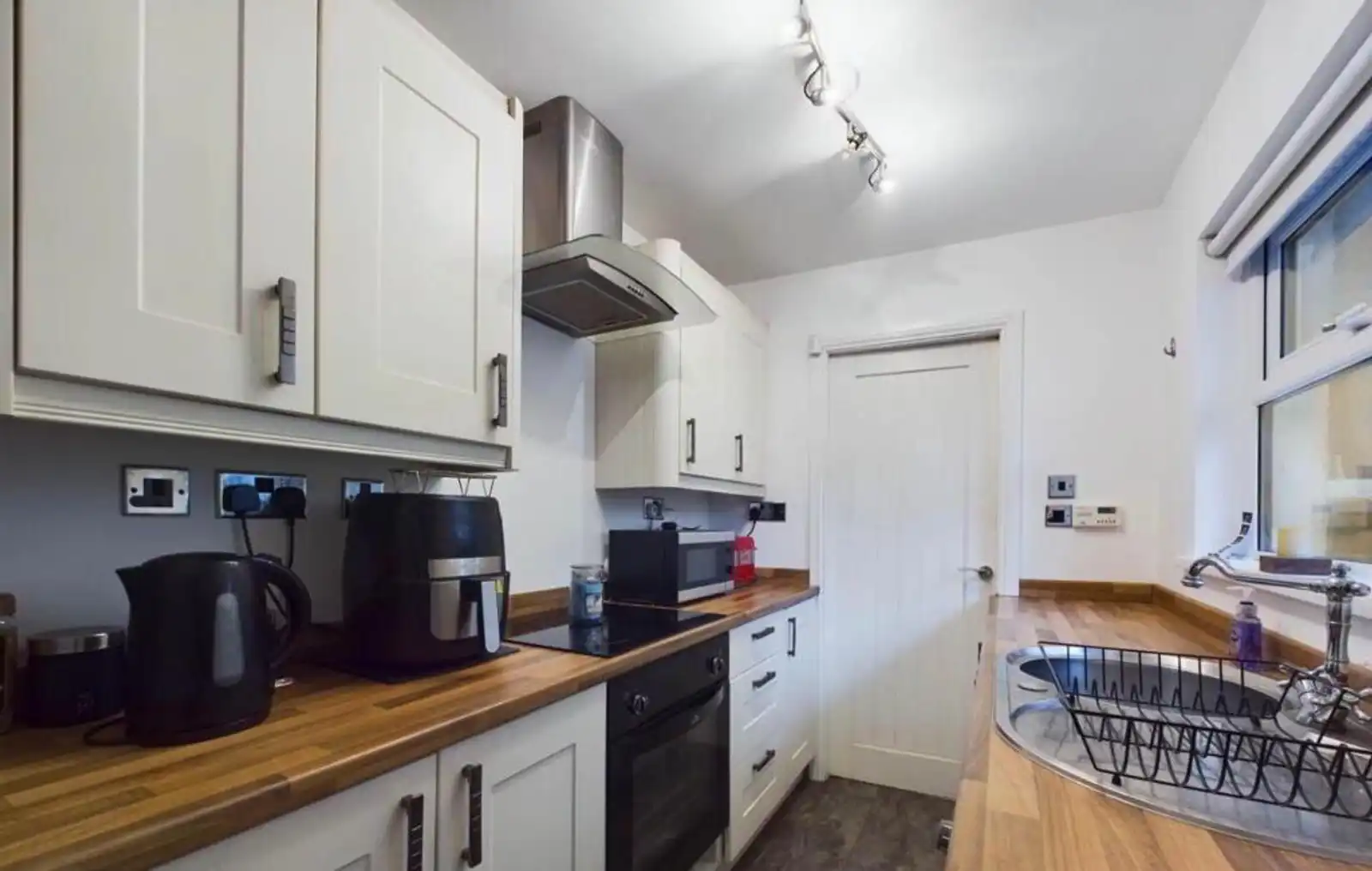 153 Ballymoney Road, Ballymena, Antrim, BT43 5BX