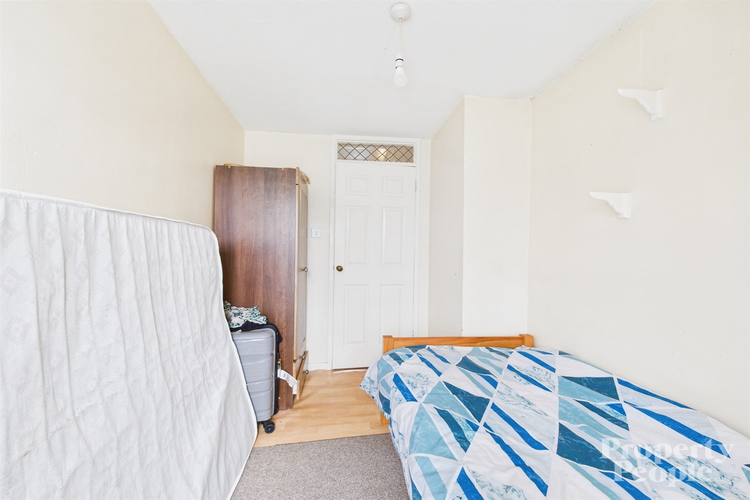  49 Laurelbank, Dunmurry,   Belfast,  BT17 0RR