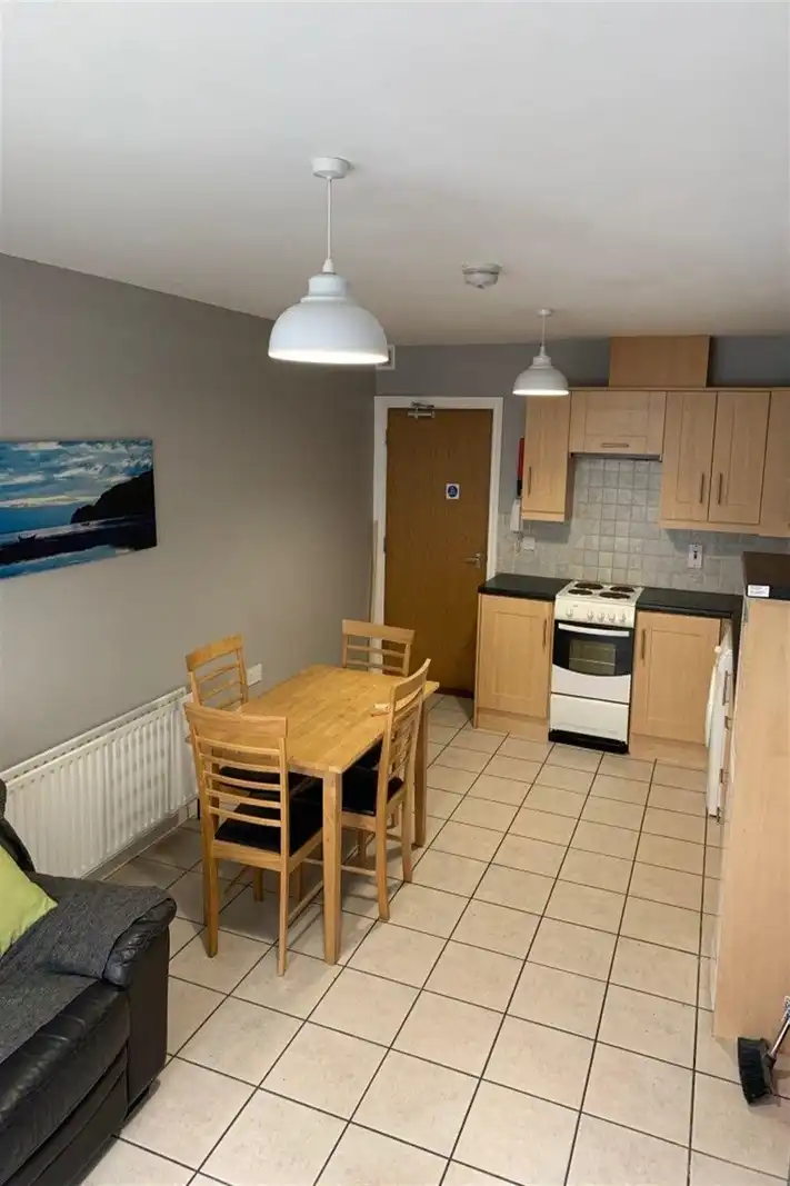 21A Fitzroy Avenue, Belfast, BT71 HS,