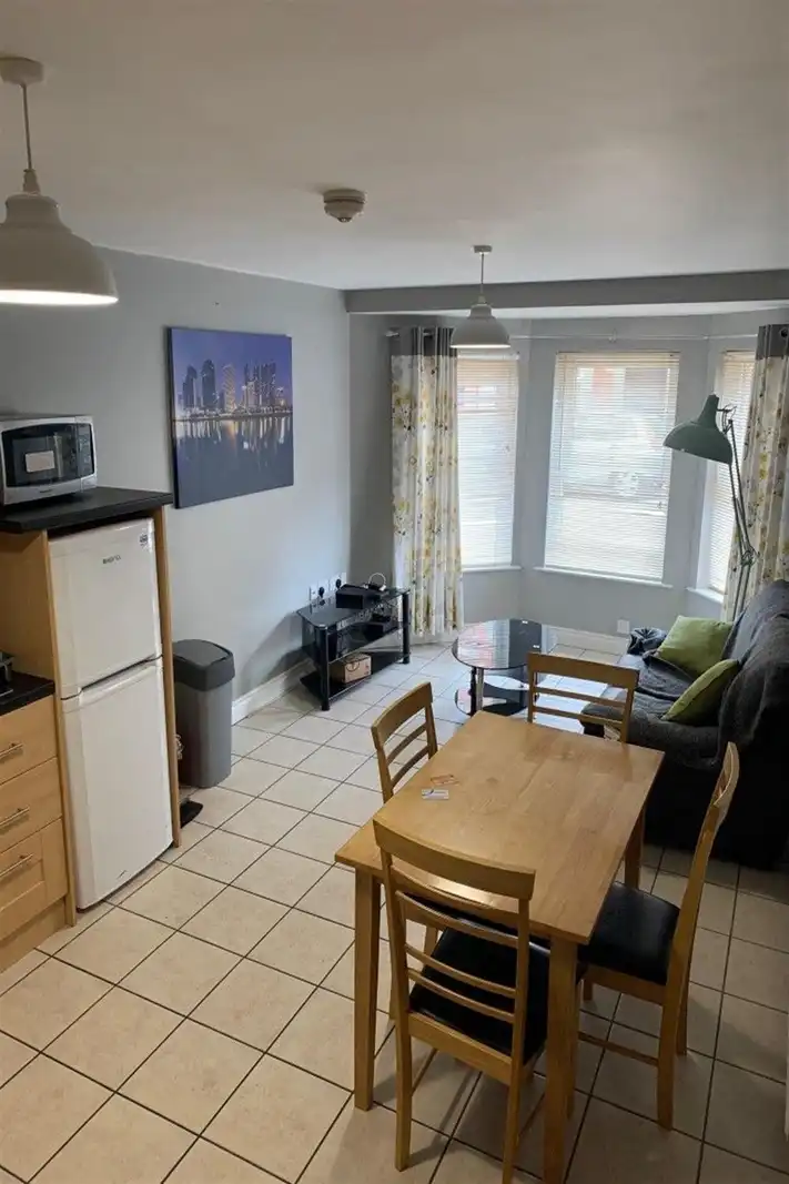 21A Fitzroy Avenue, Belfast, BT71 HS,