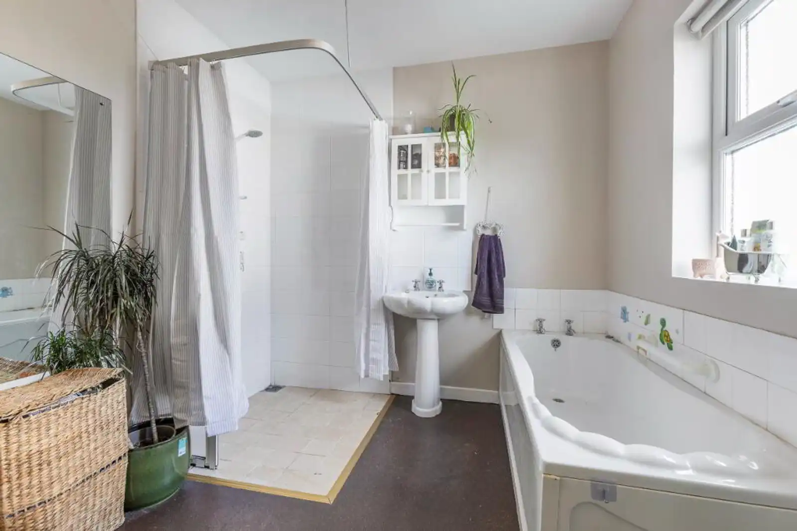 16 Ballyreagh Road, Clough, Ballymena, Antrim, BT44 9QN