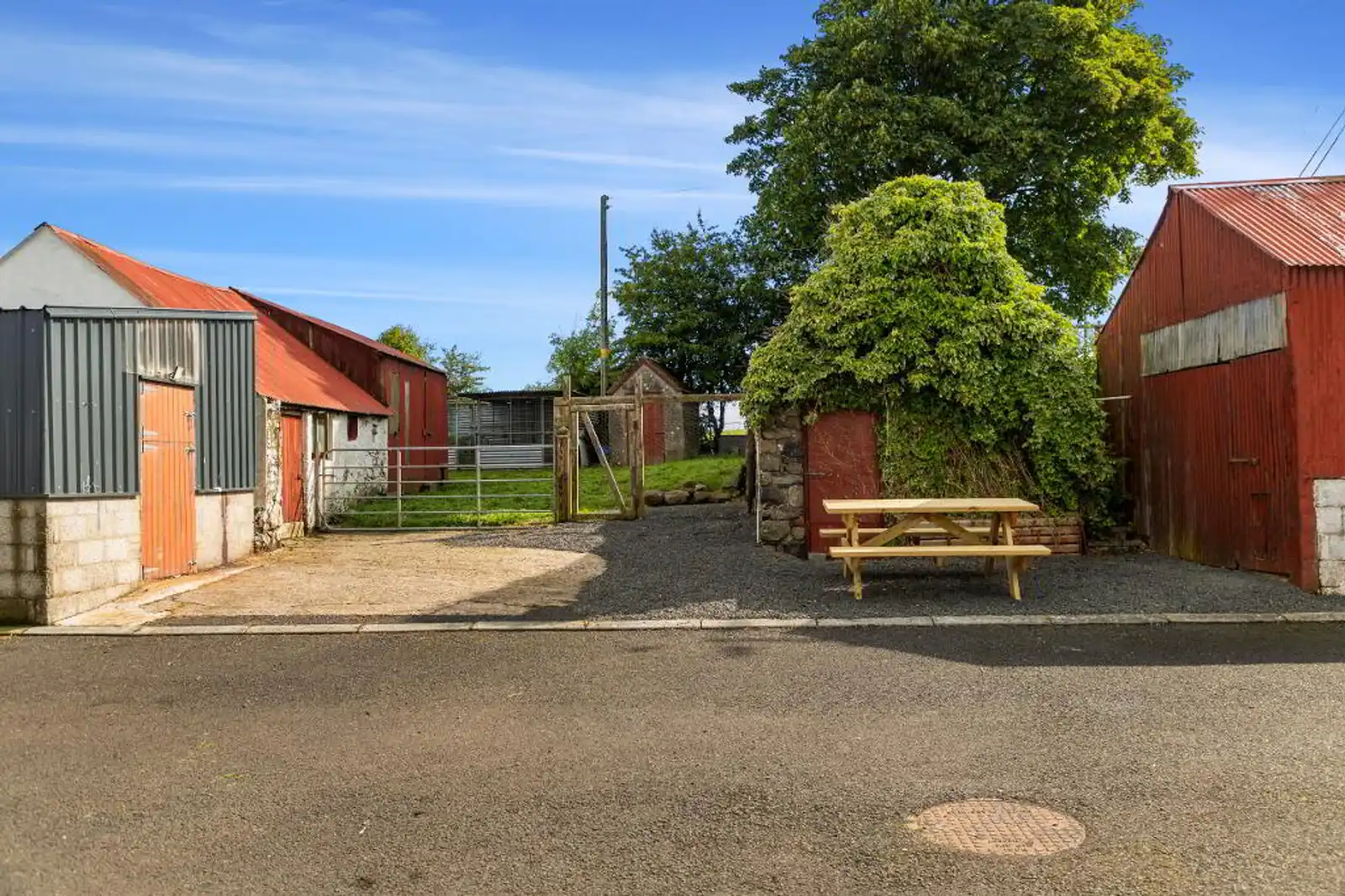 16 Ballyreagh Road, Clough, Ballymena, Antrim, BT44 9QN