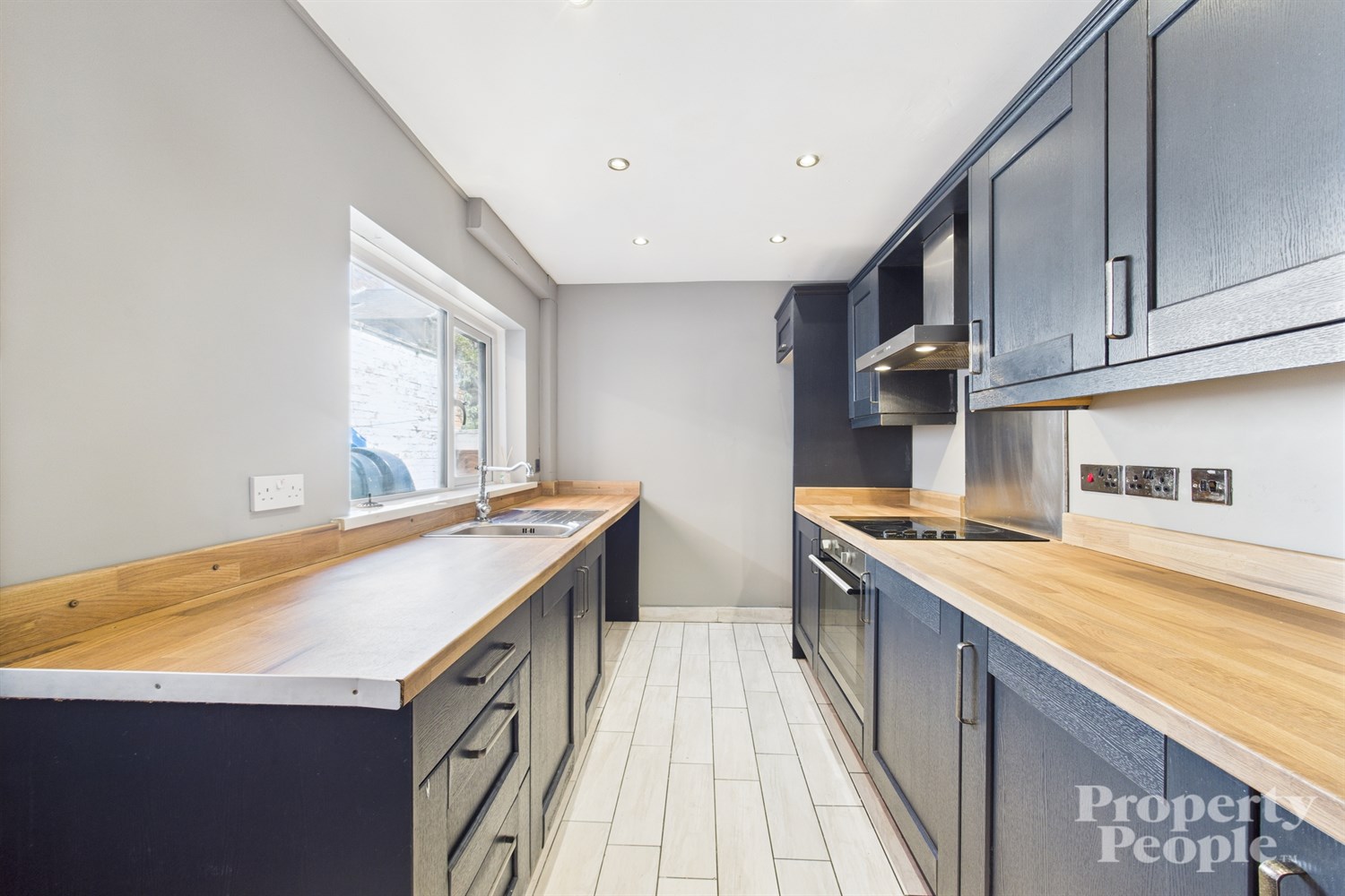  16 Clifton Drive,   Belfast,  BT14 6LG