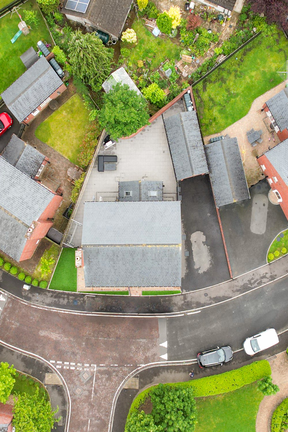  2 Breton Drive,   Lisburn,  BT28 3ZA