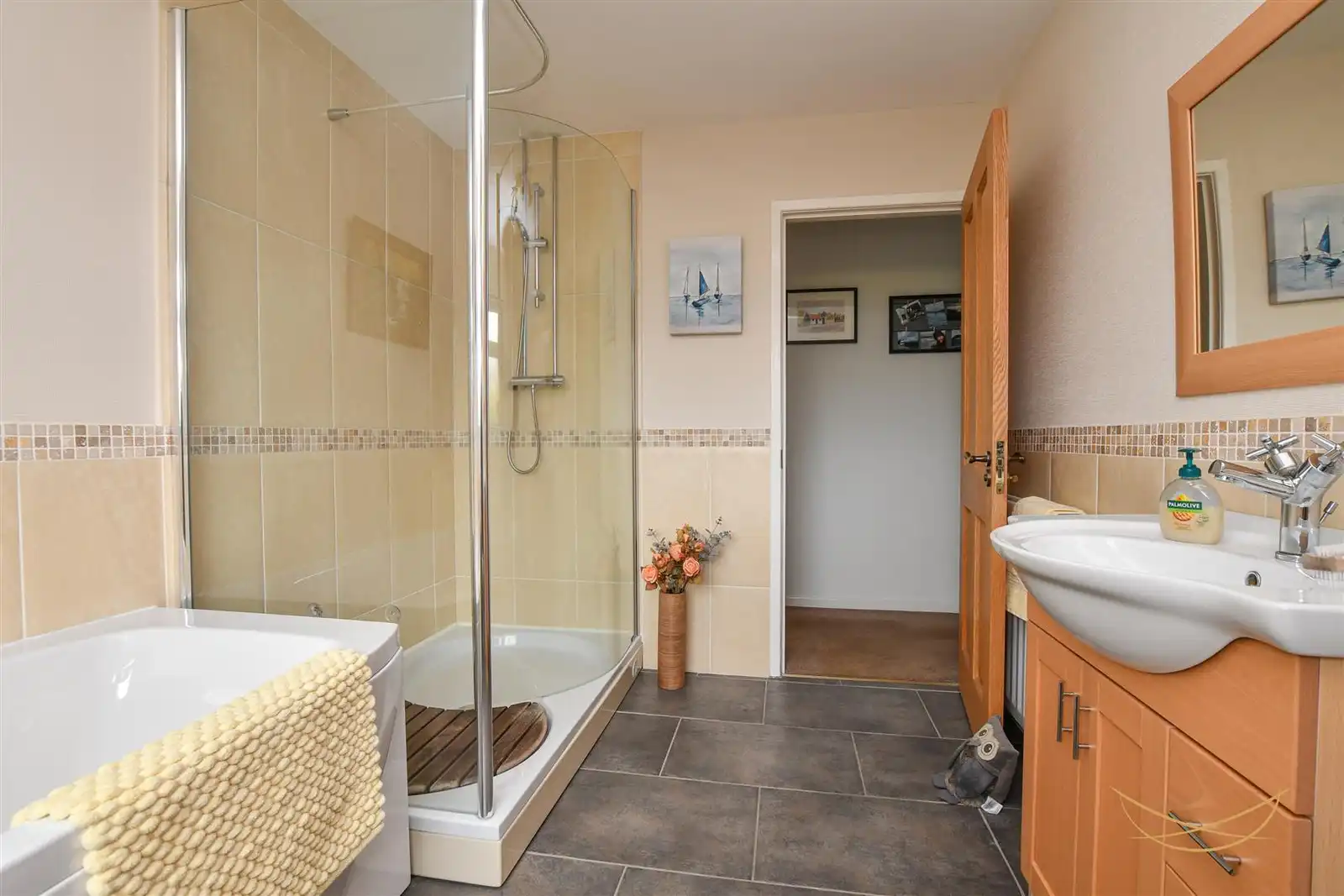 33 Watch Hill Road, Ballyclare, BT39 9QW