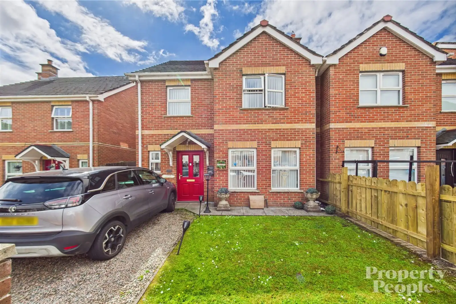 35 Wolfhill Manor, Ligoneil, Belfast, Antrim, BT14 8BX