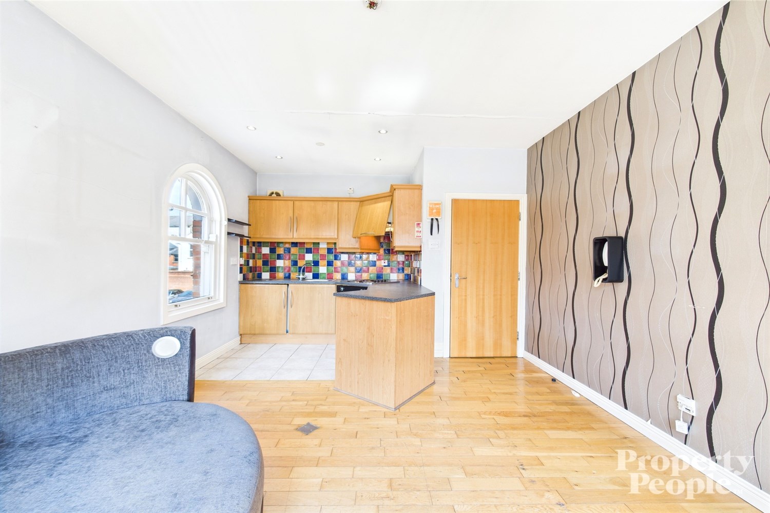  4, 344 Antrim Road,   Belfast,  BT15 5AE