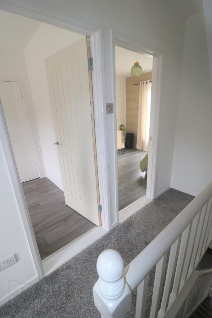 2 Bed Semi-detached House - Image 9