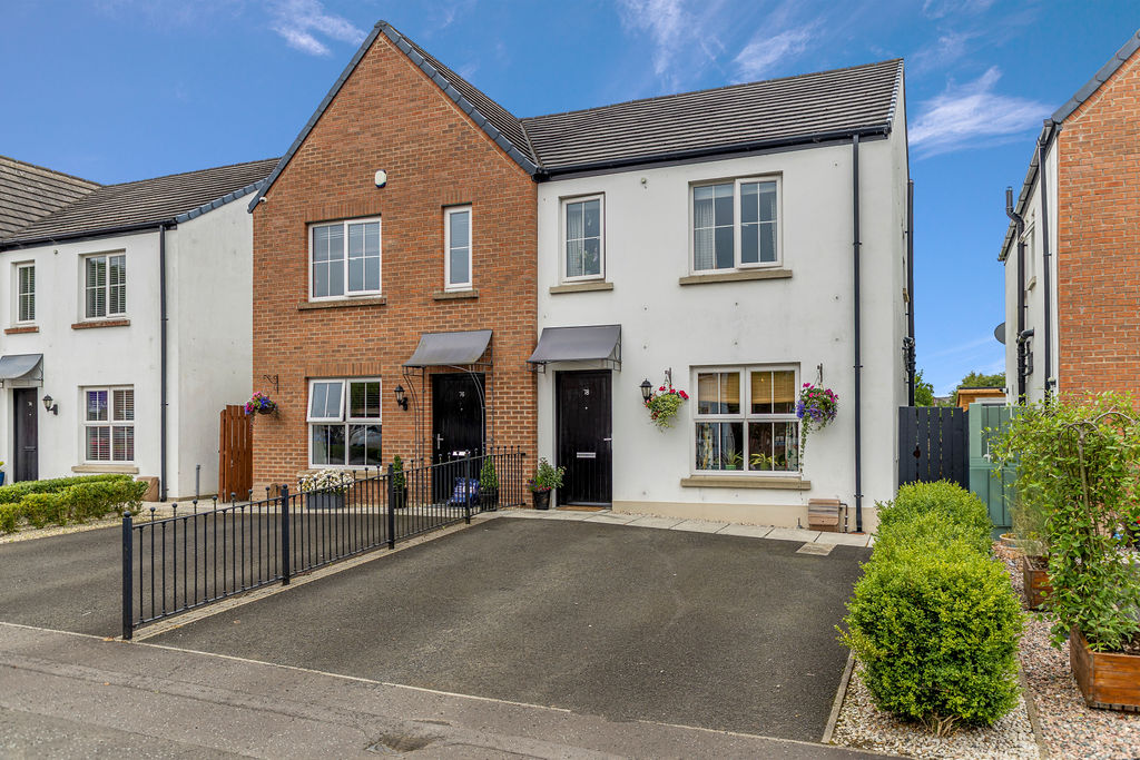 3 Bed Semi-detached House - Image 1