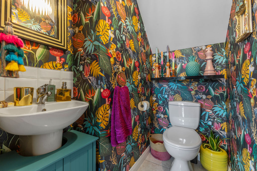 3 Bed Semi-detached House - Image 11