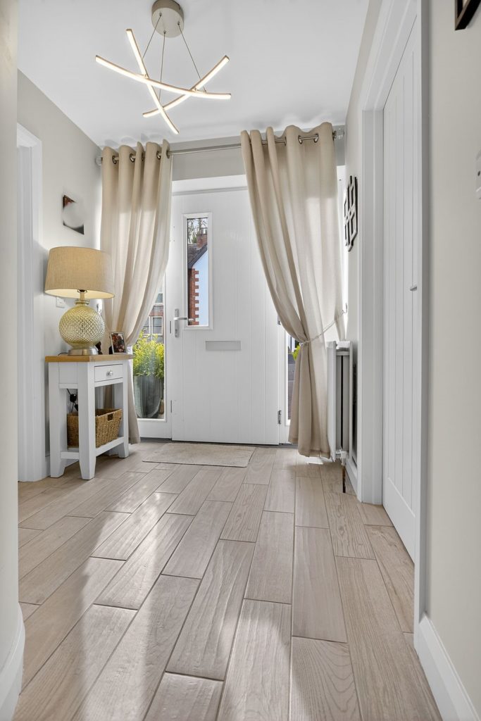 43 Haughtons Hall - Image 6