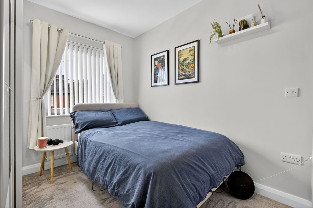 43 Haughtons Hall - Image 33