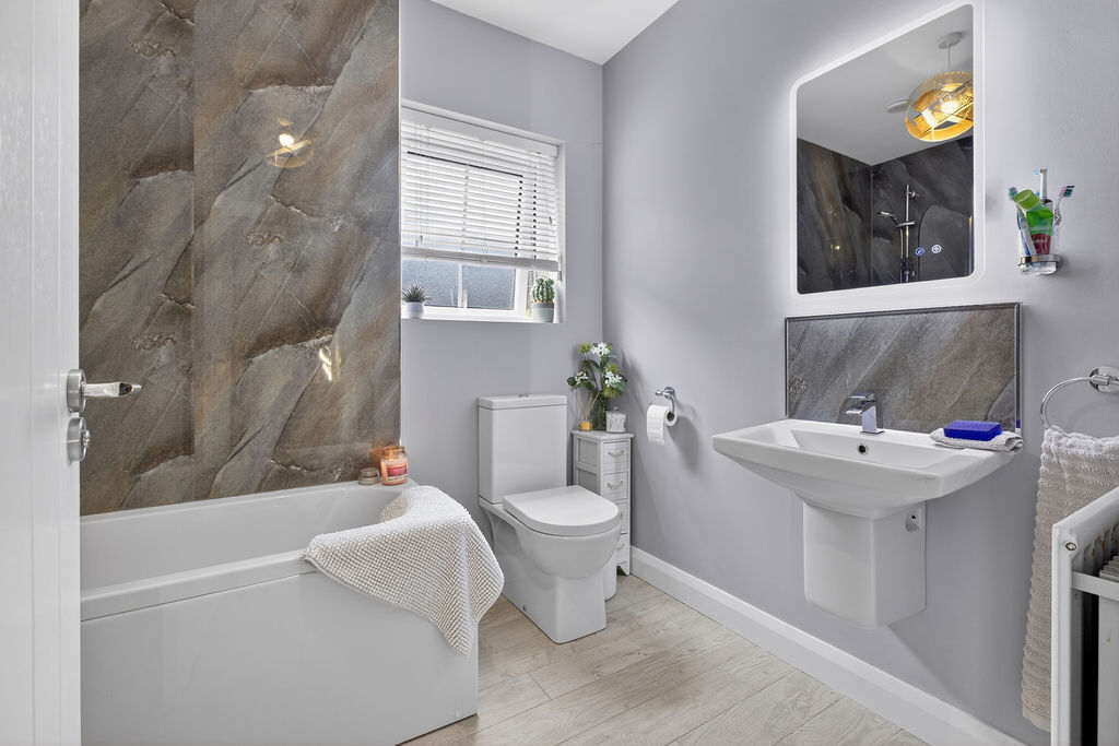 43 Haughtons Hall - Image 34