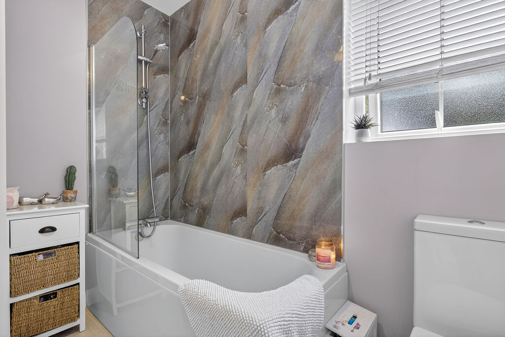 43 Haughtons Hall - Image 35