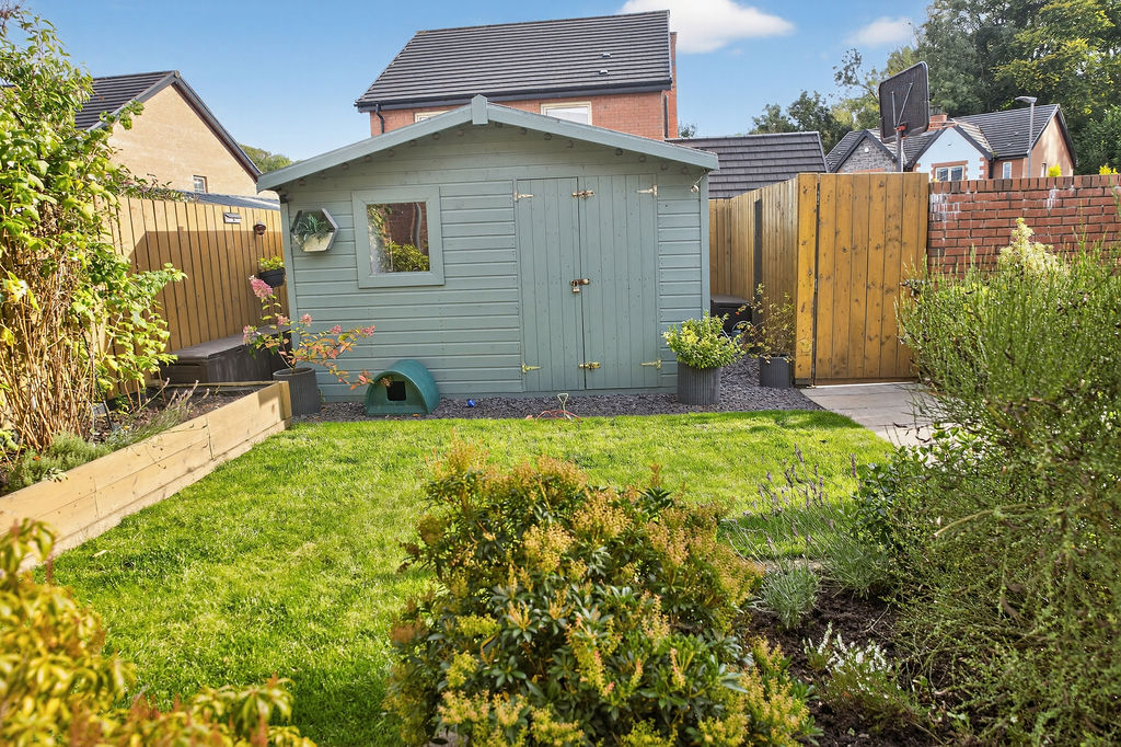 43 Haughtons Hall - Image 43