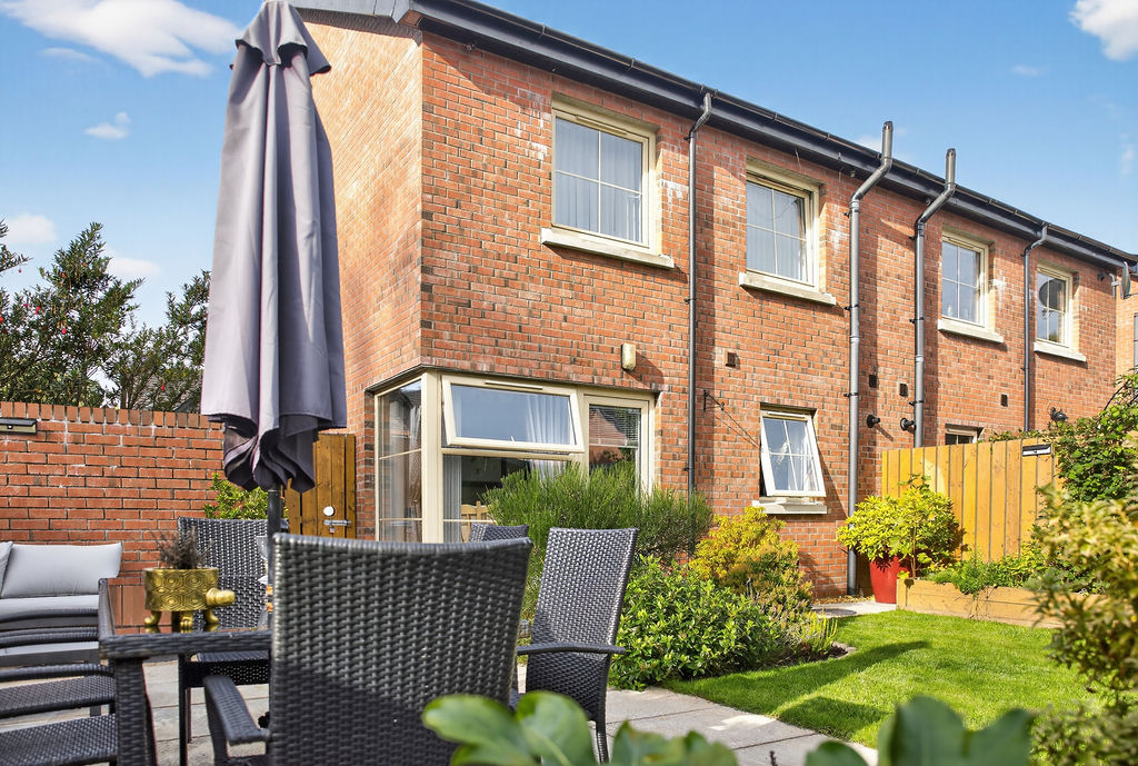 43 Haughtons Hall - Image 47